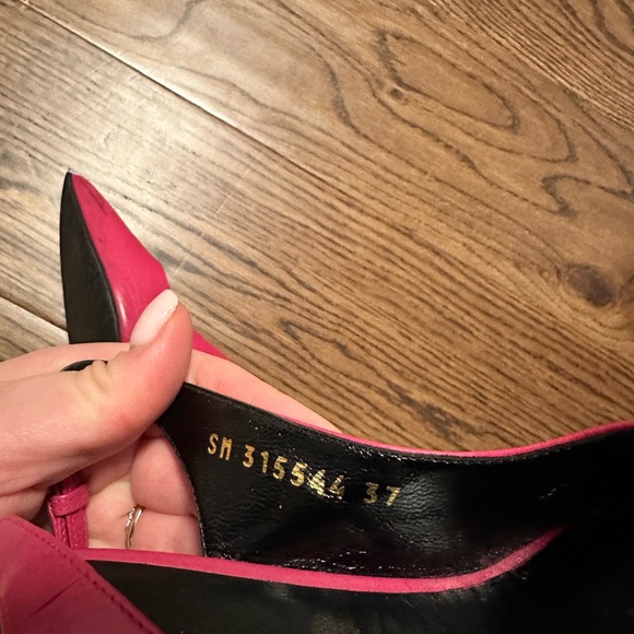 Saint Laurent Slingback Pumps - Picture 11 of 11
